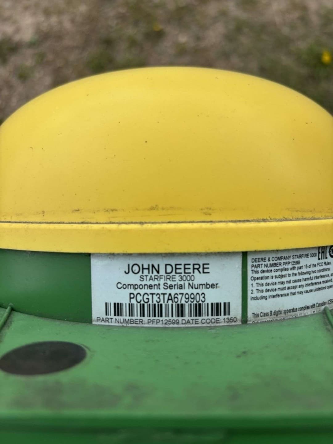 Image of John Deere StarFire 3000 Image 1
