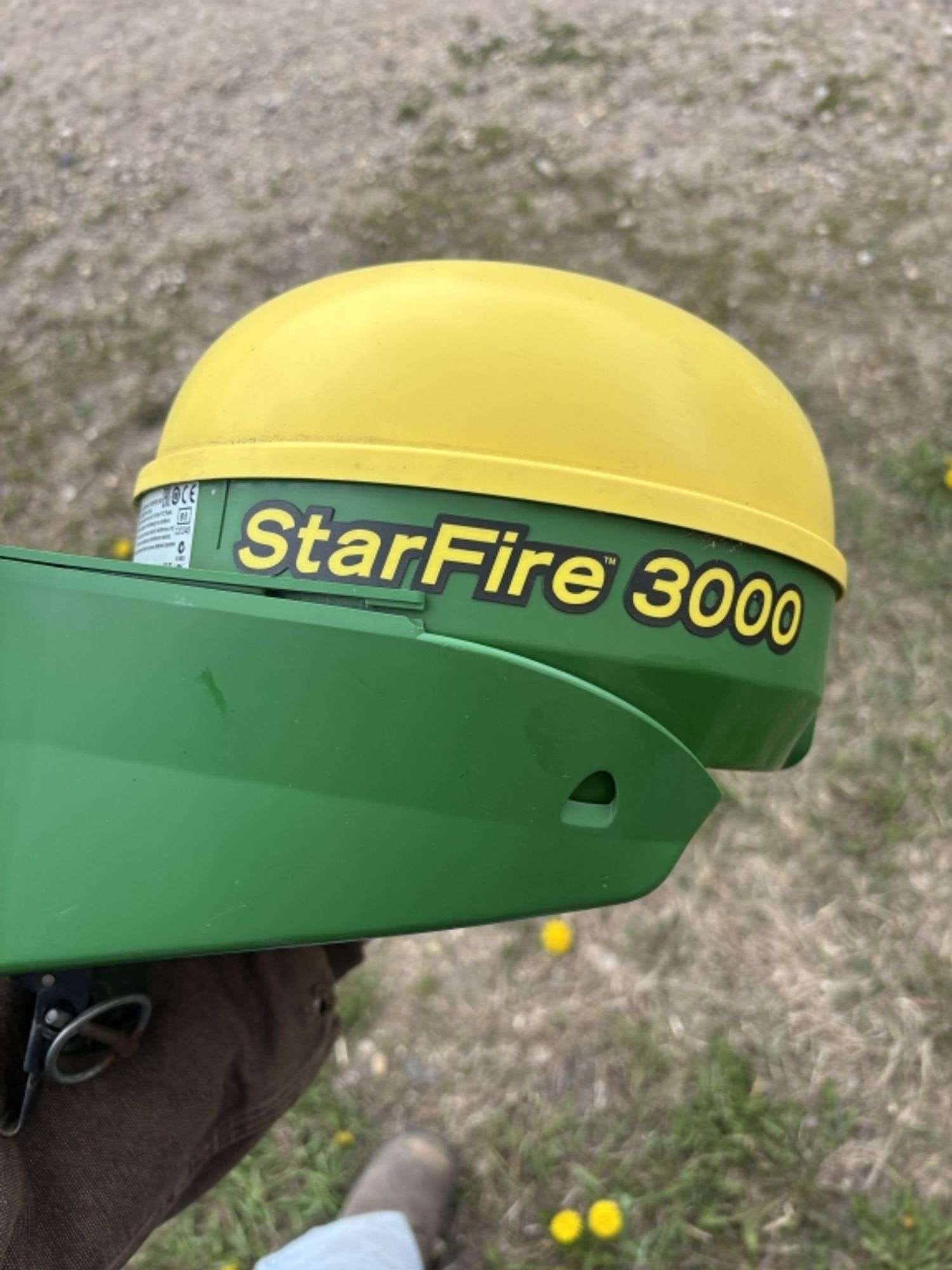John Deere StarFire 3000 Equipment Image0