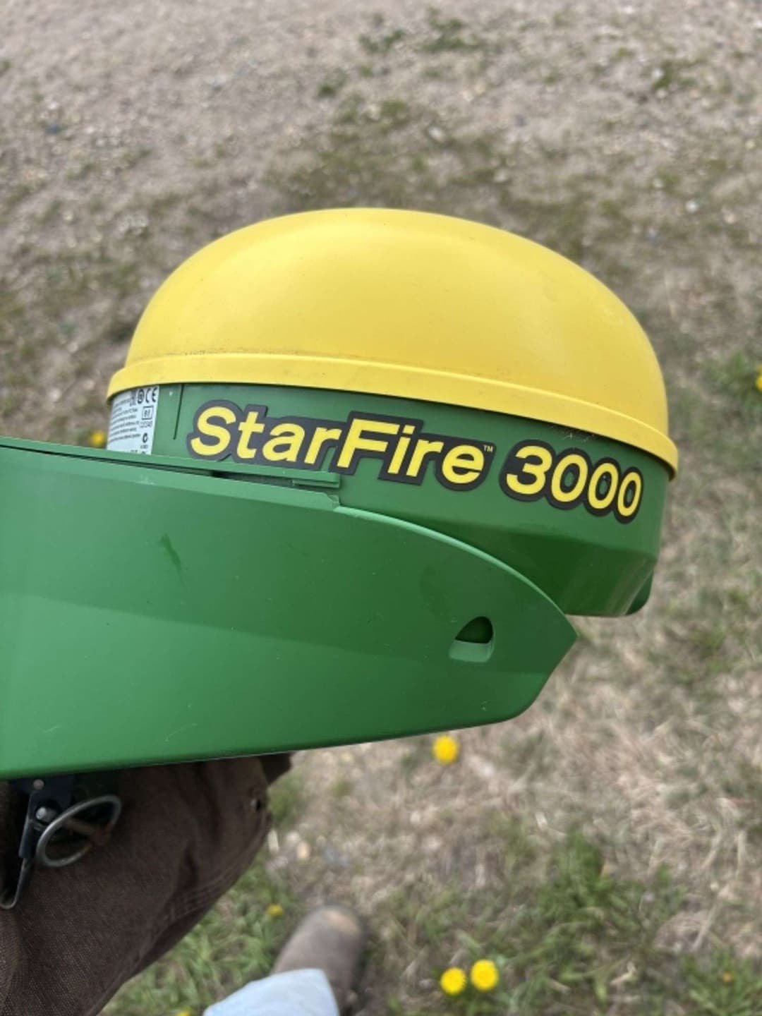 Image of John Deere StarFire 3000 Image 0