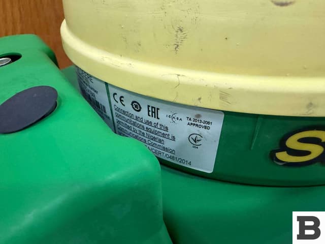 Image of John Deere StarFire 3000 equipment image 4