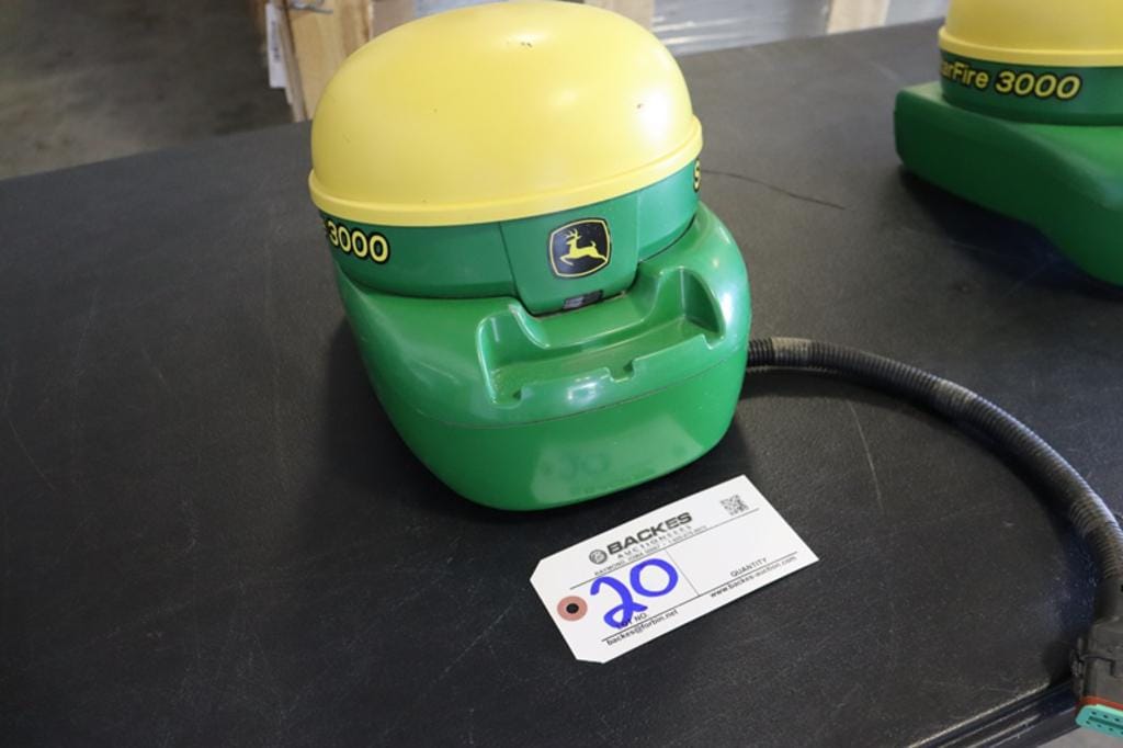 Main image John Deere StarFire 3000