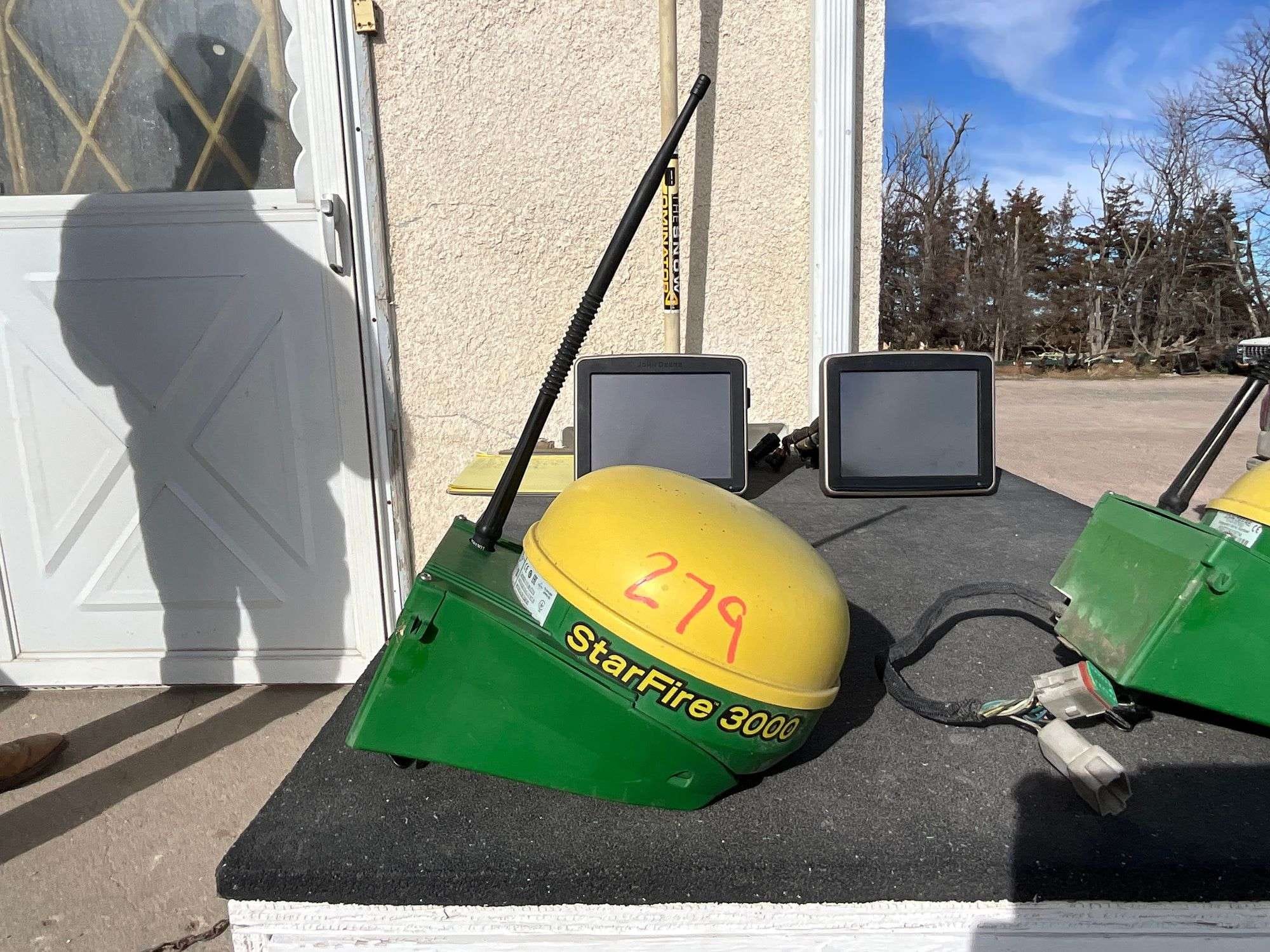 John Deere StarFire 3000 Equipment Image0