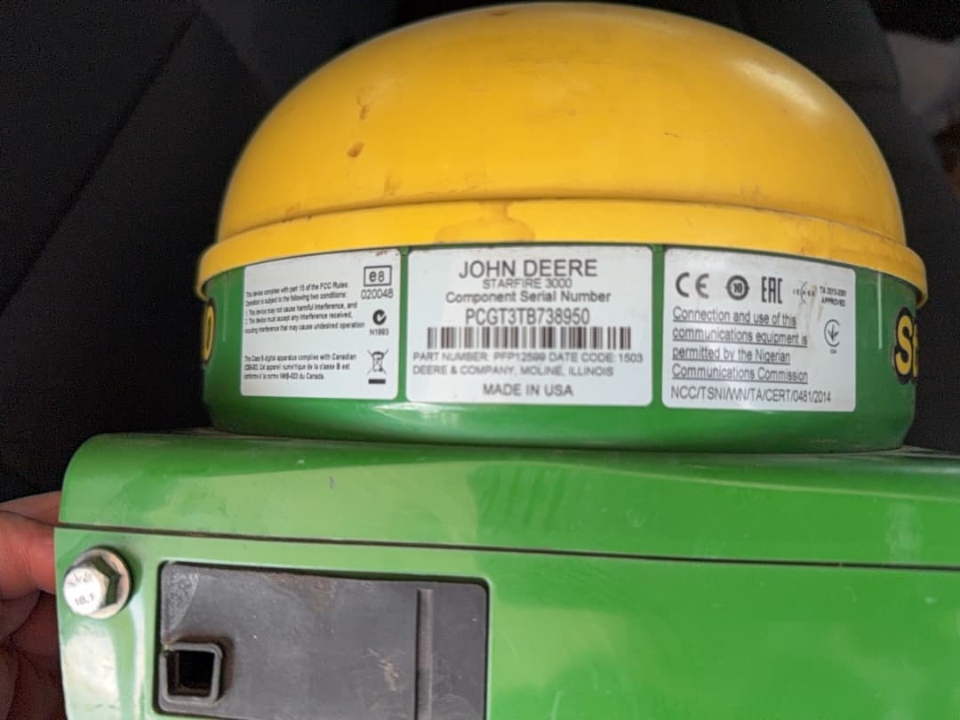 Image of John Deere StarFire 3000 Image 1