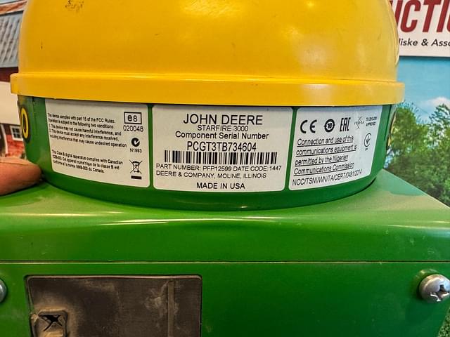 Image of John Deere StarFire 3000 equipment image 3