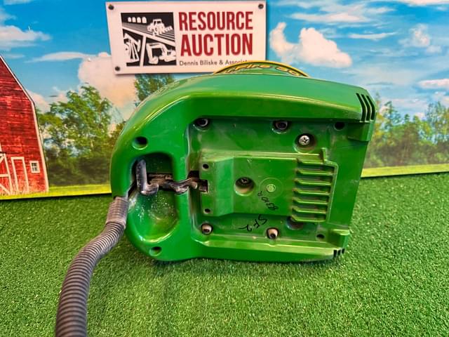 Image of John Deere StarFire 3000 equipment image 3