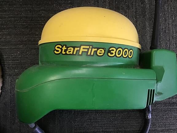 Image of John Deere StarFire 3000 Primary image