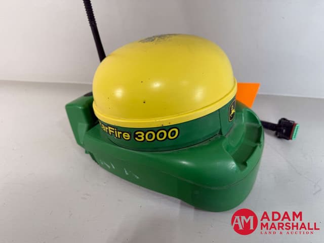 Image of John Deere StarFire 3000 equipment image 1