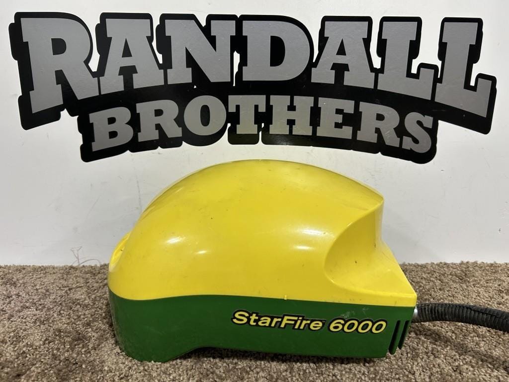 John Deere StarFire 6000 Equipment Image0