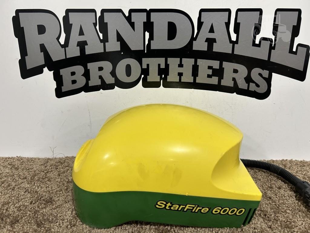John Deere StarFire 6000 Equipment Image0
