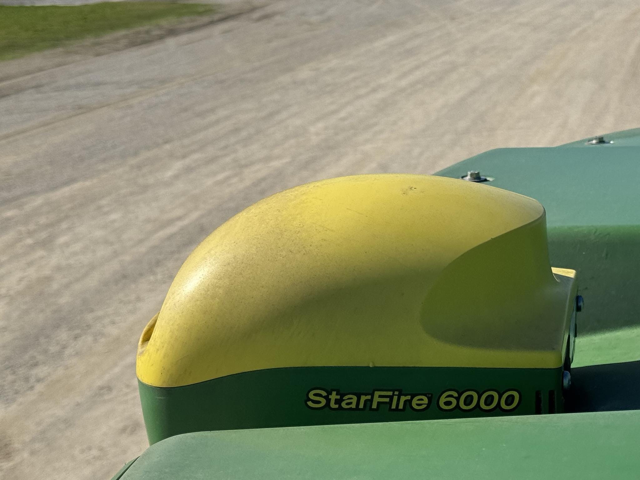 Main image John Deere StarFire 6000