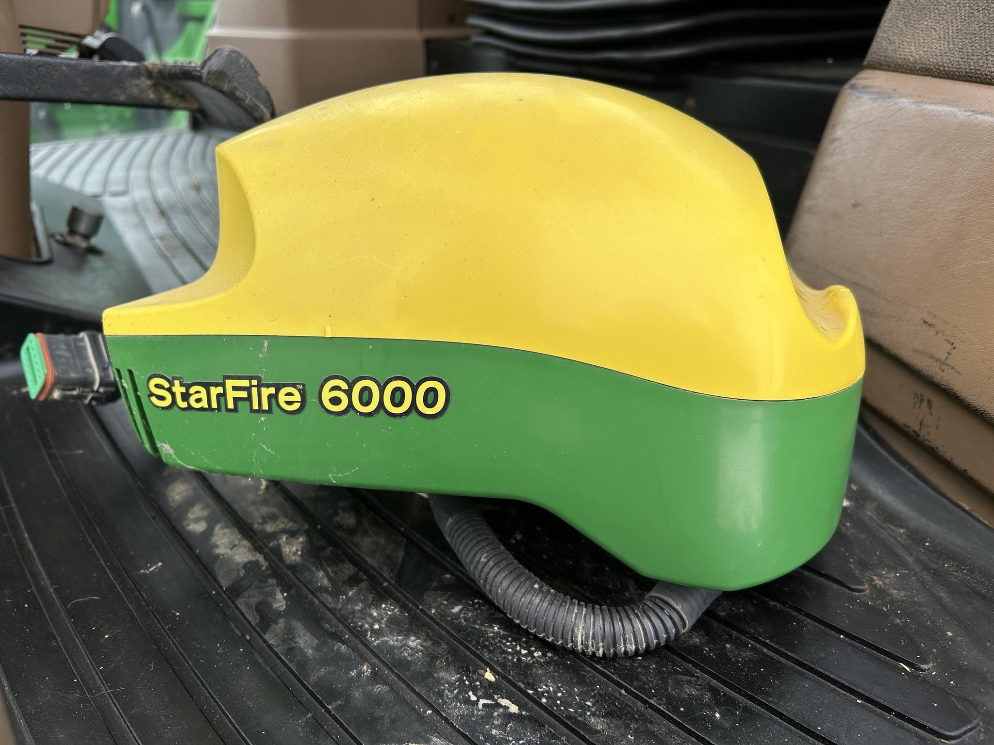 John Deere StarFire 6000 Equipment Image0