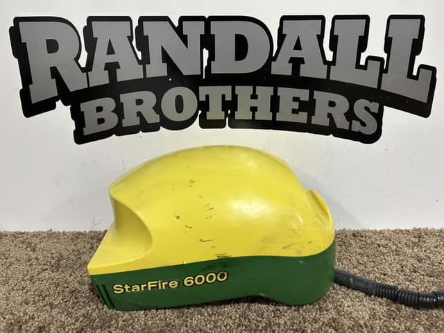 Image of John Deere StarFire 6000 equipment image 1