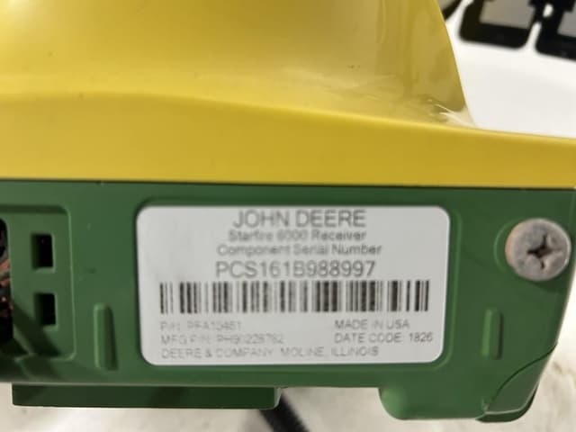 Image of John Deere StarFire 6000 equipment image 4