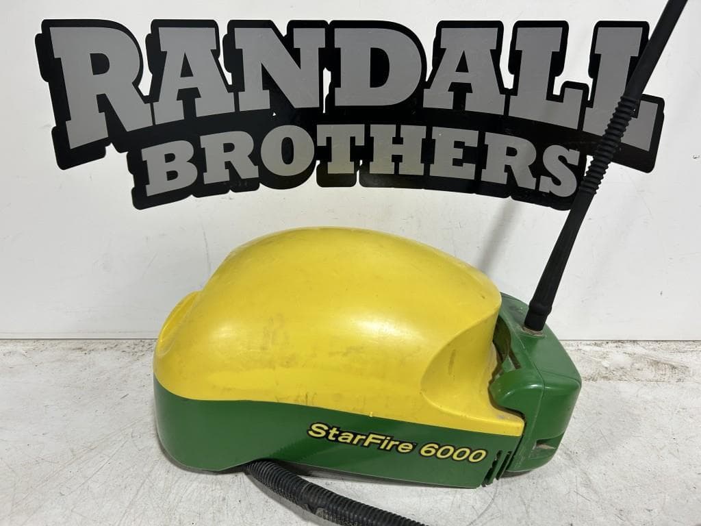 Image of John Deere StarFire 6000 Primary image