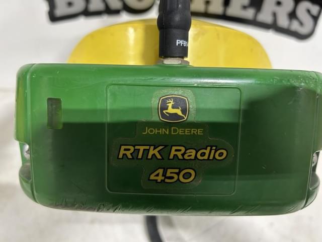 Image of John Deere StarFire 6000 equipment image 3