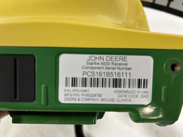 Image of John Deere StarFire 6000 equipment image 4