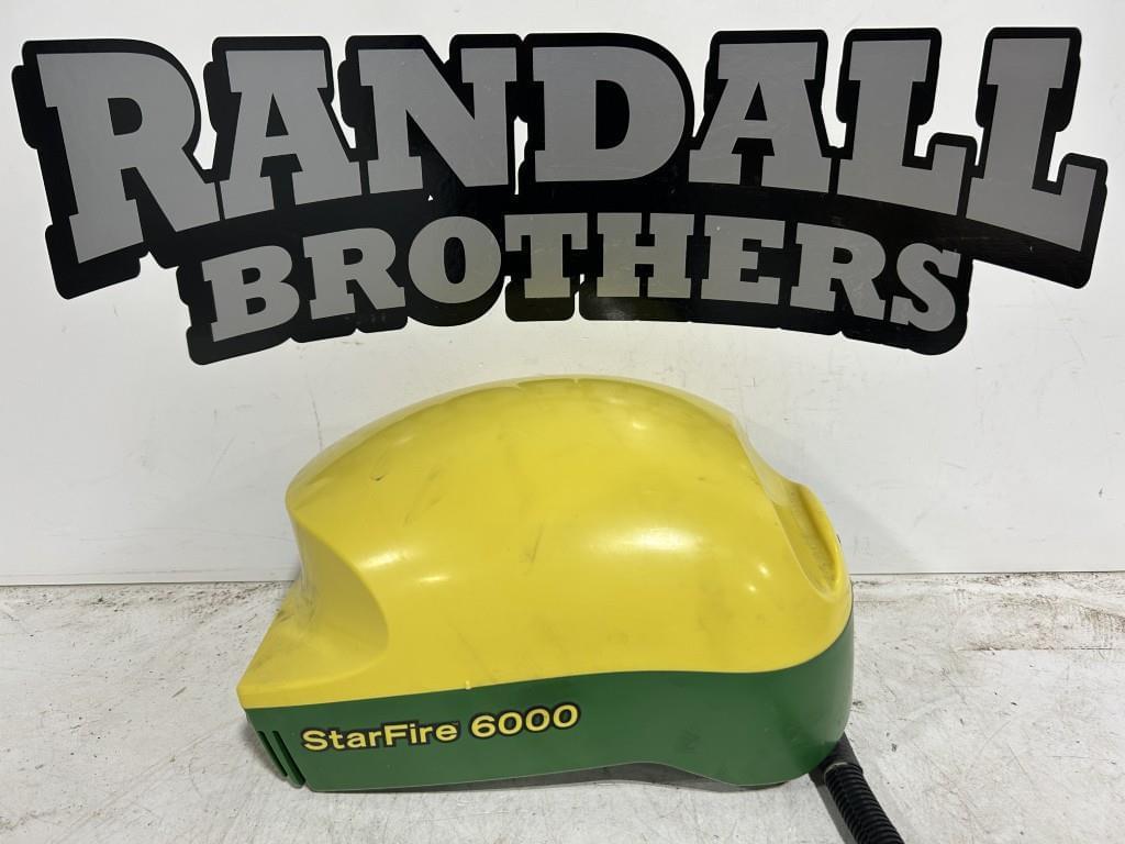 Image of John Deere StarFire 6000 Image 1