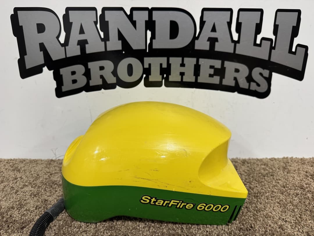 Image of John Deere StarFire 6000 Primary image