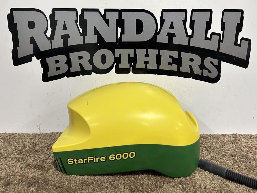 John Deere StarFire 6000 Equipment Image0