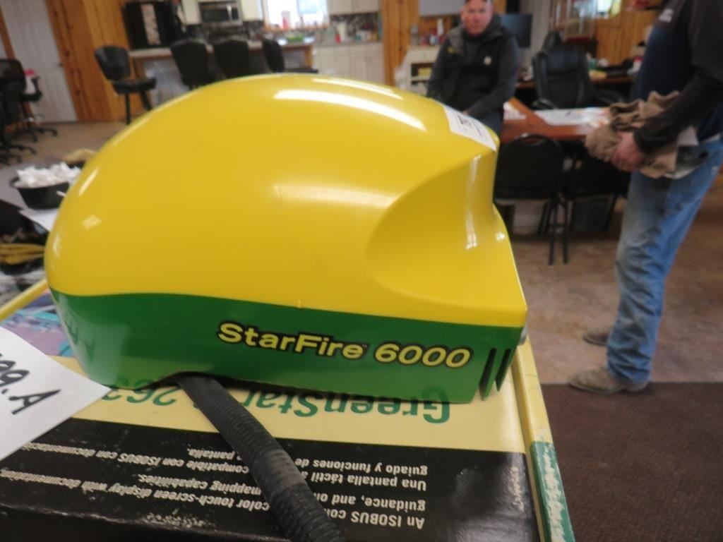 John Deere StarFire 6000 Equipment Image0