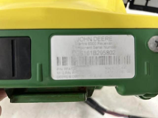 Image of John Deere StarFire 6000 equipment image 3