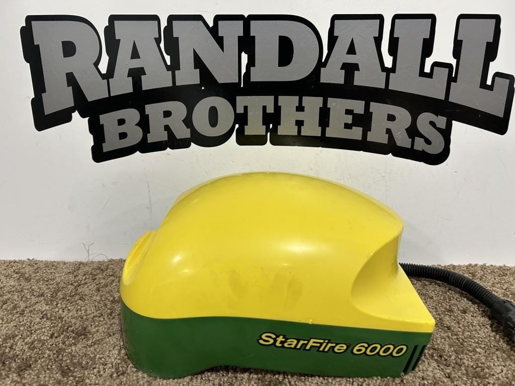 John Deere StarFire 6000 Equipment Image0
