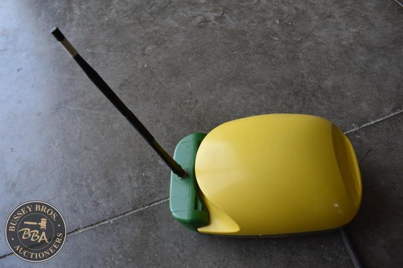Image of John Deere StarFire 6000 Primary image