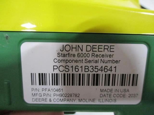 Image of John Deere StarFire 6000 equipment image 4