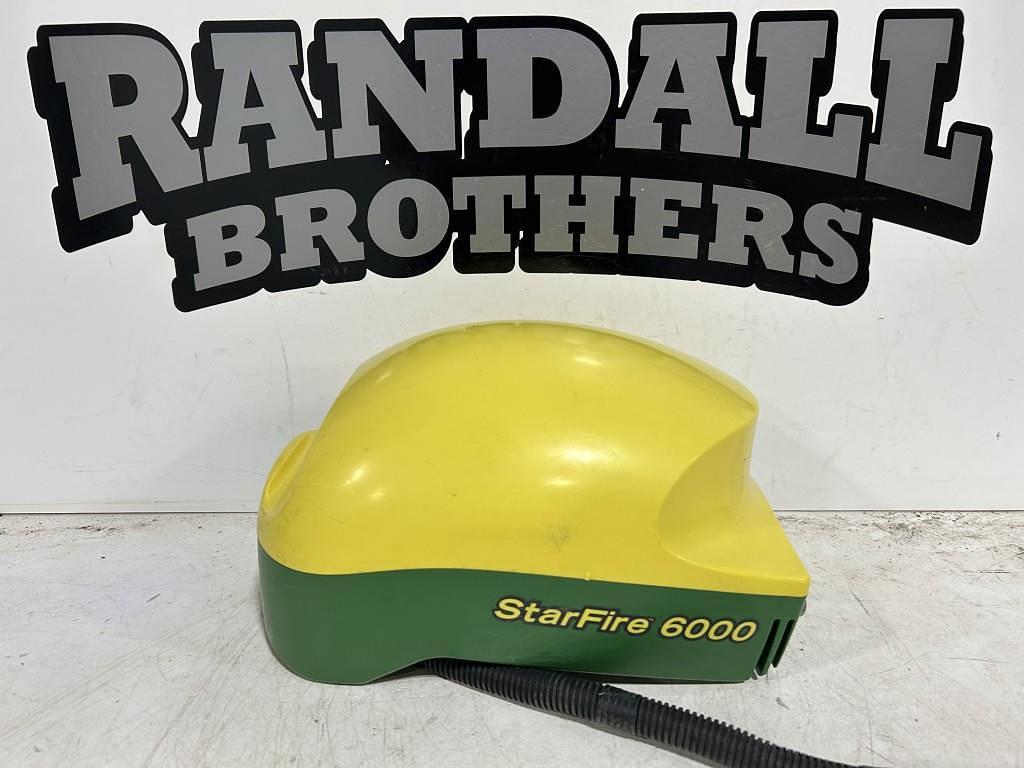 Image of John Deere StarFire 6000 Primary image