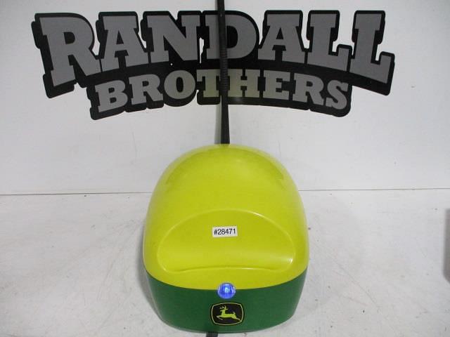 Image of John Deere StarFire 6000 equipment image 2