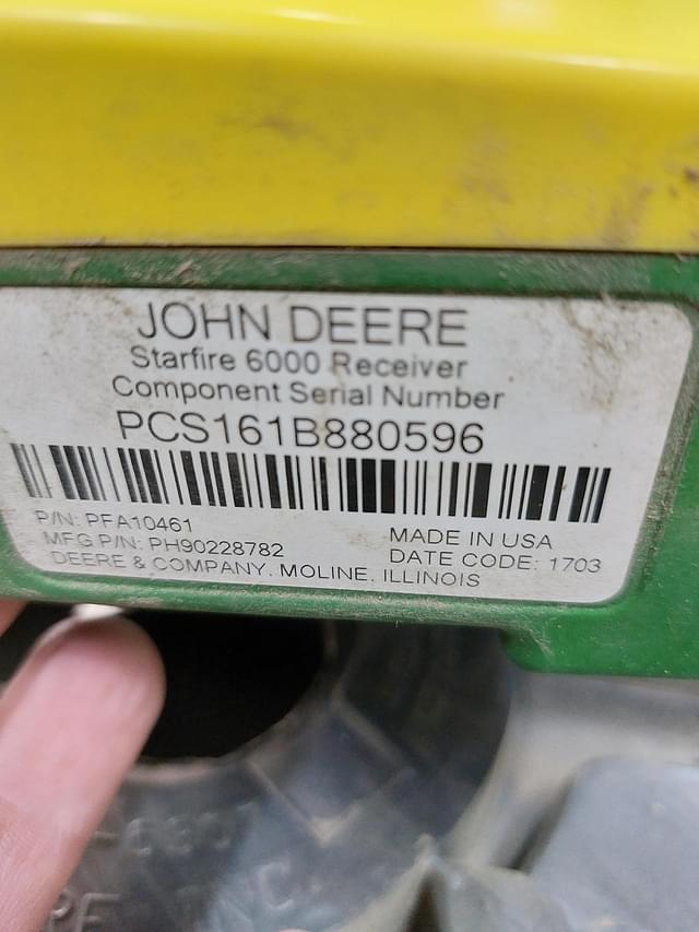 Image of John Deere StarFire 6000 equipment image 4