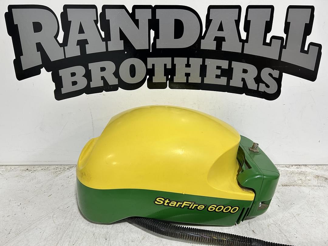 Image of John Deere StarFire 6000 Primary image