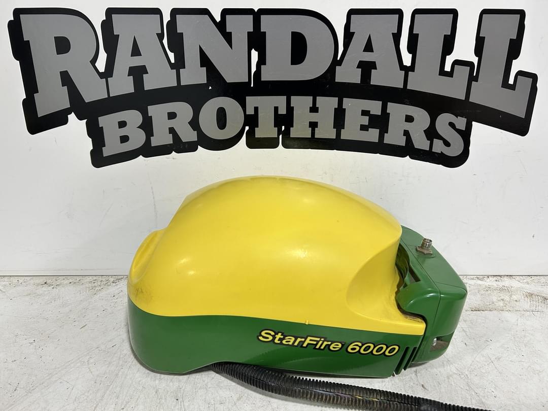 Image of John Deere StarFire 6000 Image 0