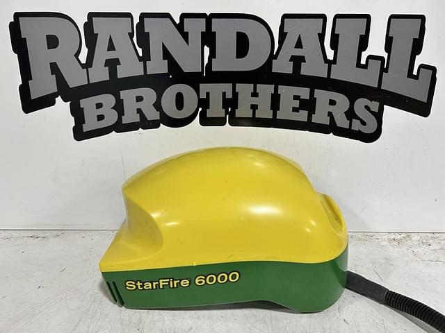 Image of John Deere StarFire 6000 equipment image 1