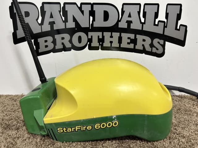 Image of John Deere StarFire 6000 equipment image 1