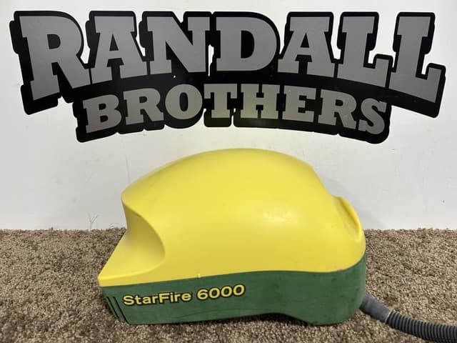 Image of John Deere StarFire 6000 equipment image 1