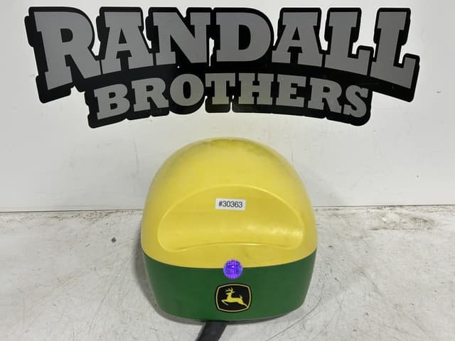 Image of John Deere StarFire 6000 equipment image 2