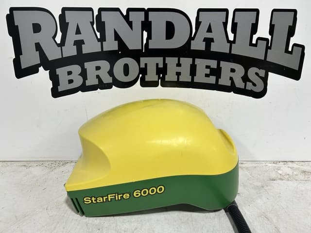 Image of John Deere StarFire 6000 equipment image 1