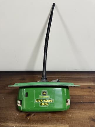 Image of John Deere StarFire 6000 equipment image 2