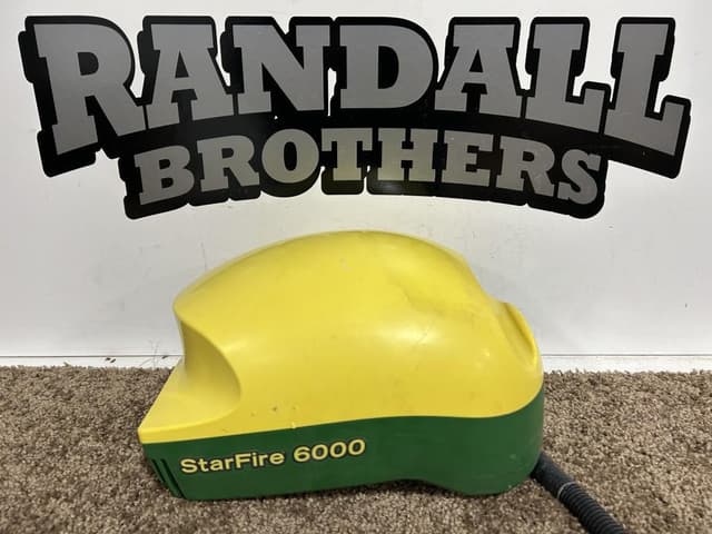 Image of John Deere StarFire 6000 equipment image 1