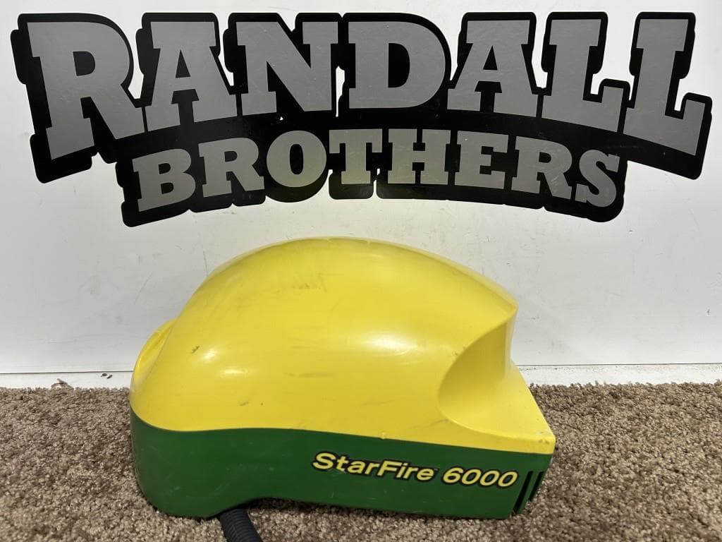 Image of John Deere StarFire 6000 Primary image