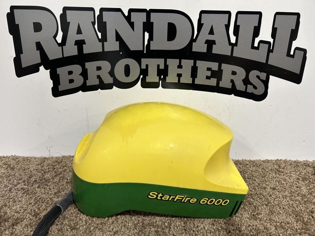 John Deere StarFire 6000 Equipment Image0