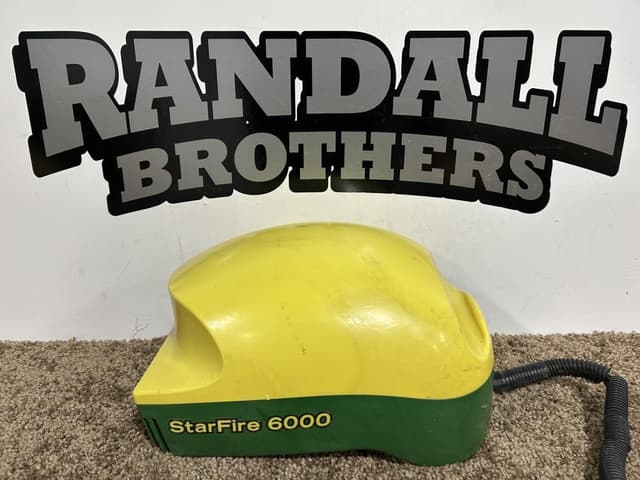 Image of John Deere StarFire 6000 equipment image 1