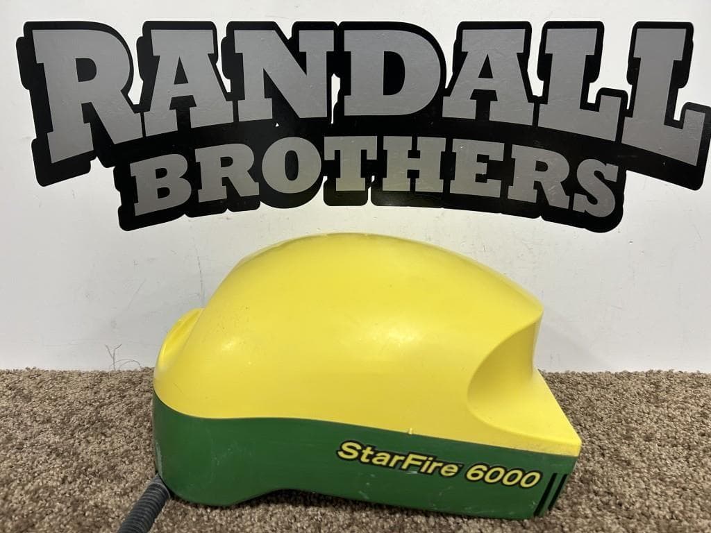 Image of John Deere StarFire 6000 Primary image