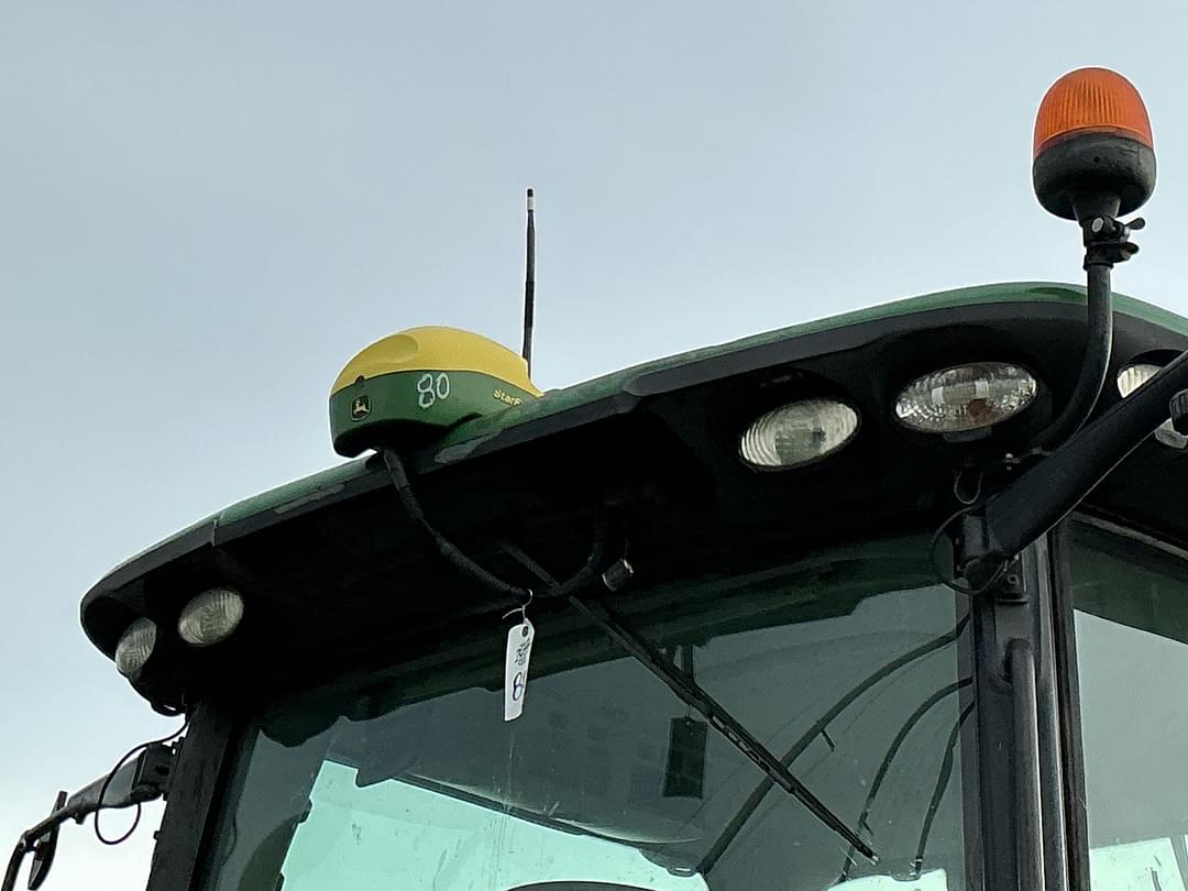 Image of John Deere StarFire 6000 Image 0