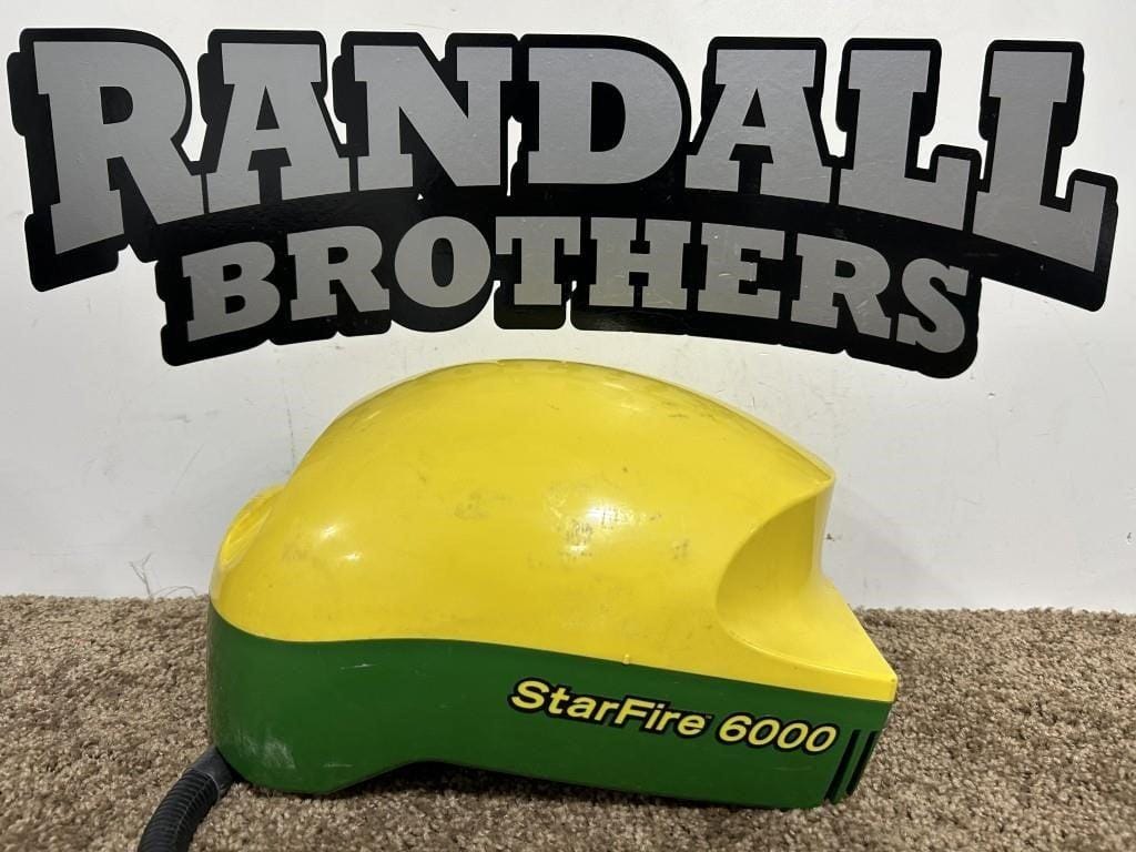 John Deere StarFire 6000 Equipment Image0