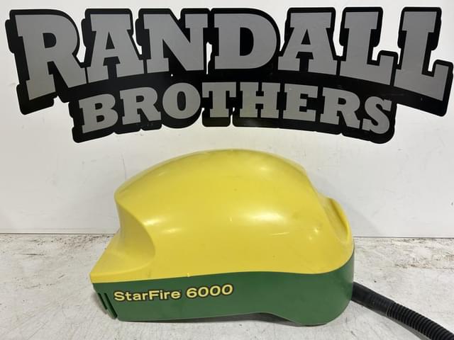 Image of John Deere StarFire 6000 equipment image 1