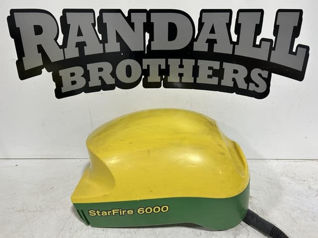 Image of John Deere StarFire 6000 equipment image 1