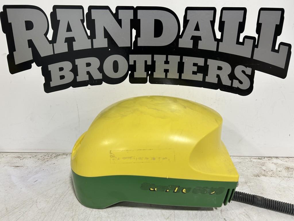 Image of John Deere StarFire 6000 Image 0