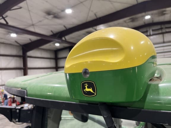 Image of John Deere StarFire 6000 equipment image 1